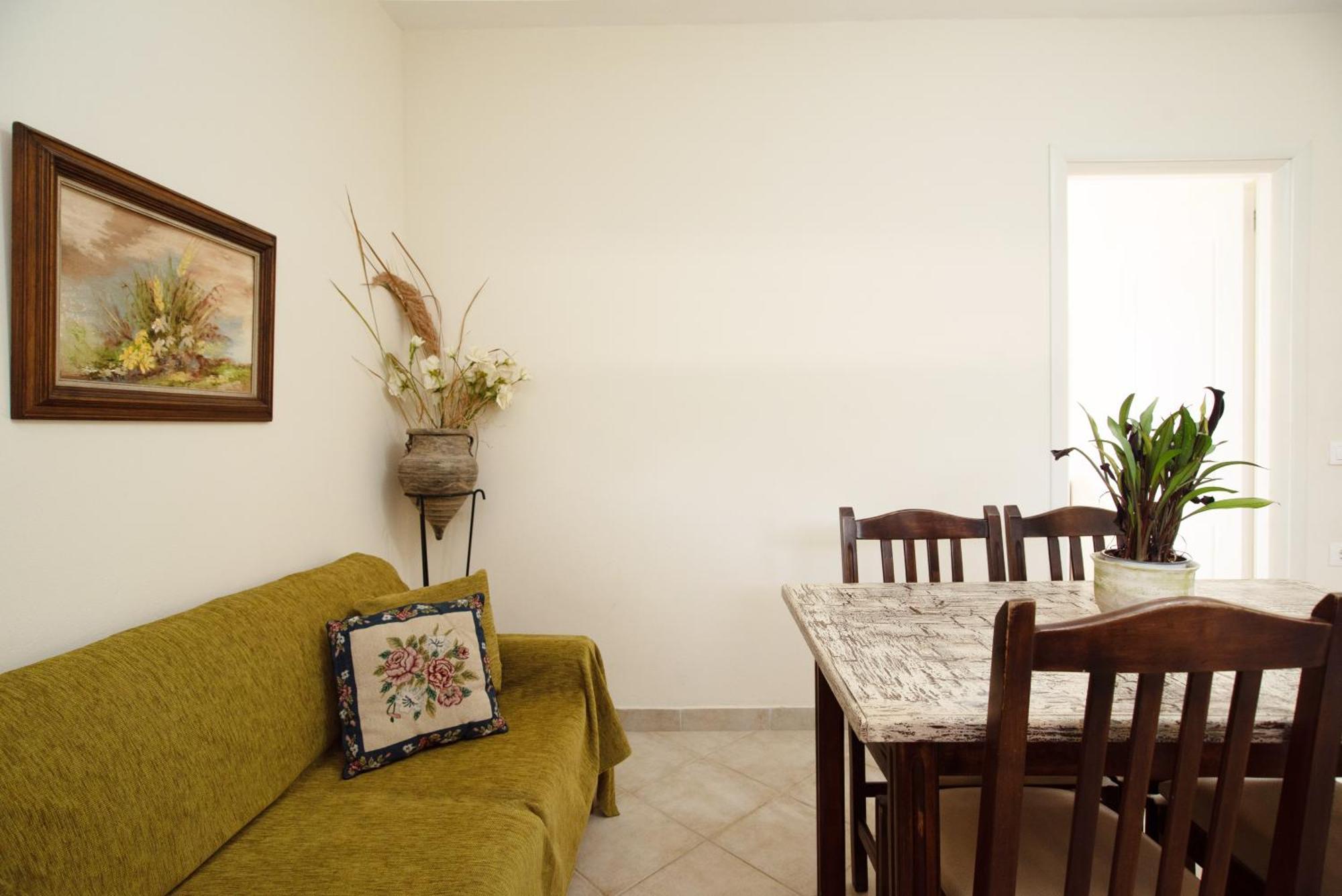 Angelique Apartments Άγιος Γεώργιος Εξωτερικό φωτογραφία