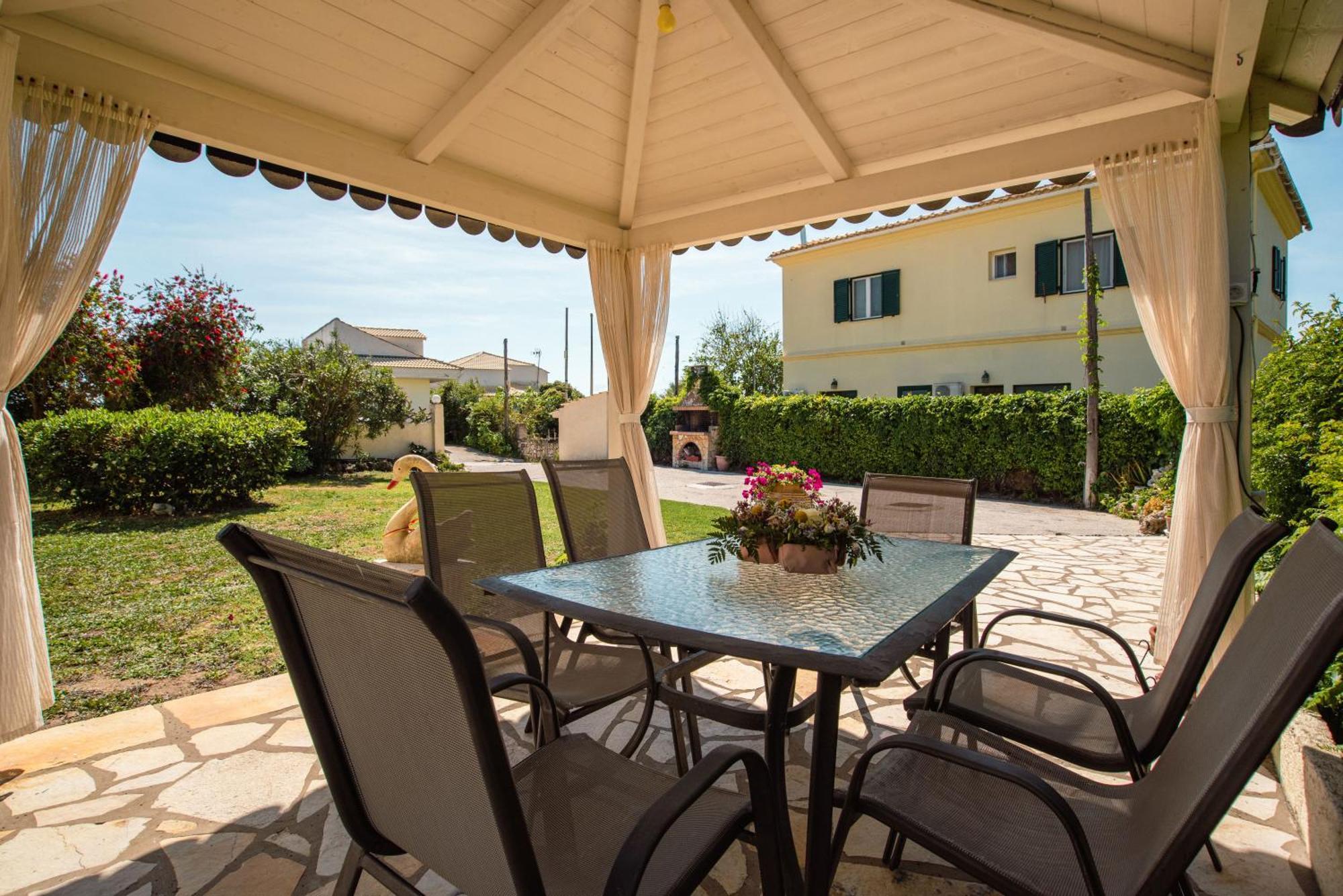 Angelique Apartments Άγιος Γεώργιος Εξωτερικό φωτογραφία
