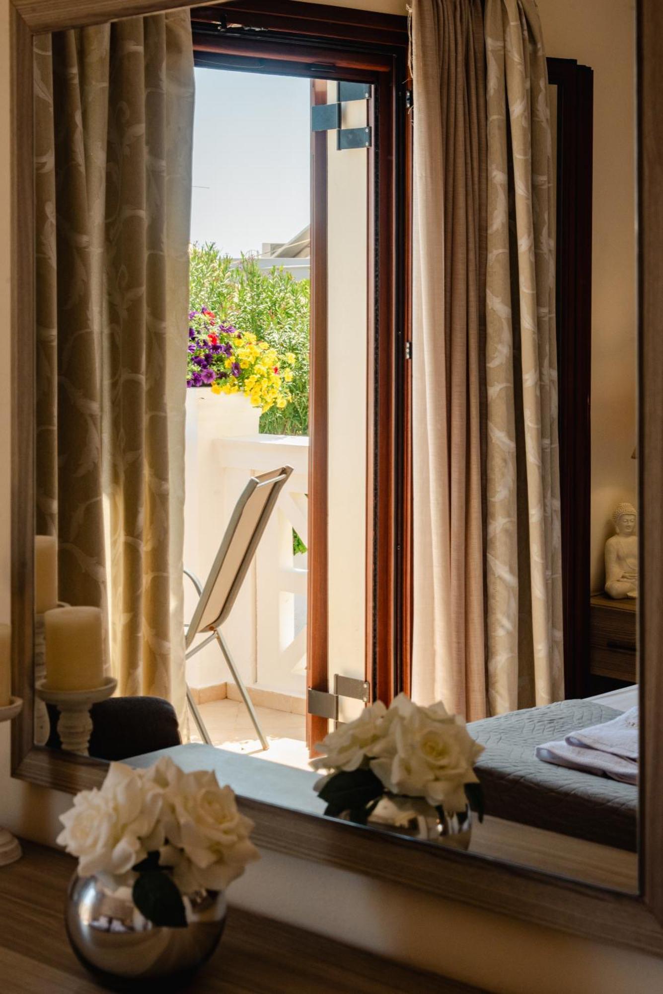 Angelique Apartments Άγιος Γεώργιος Εξωτερικό φωτογραφία