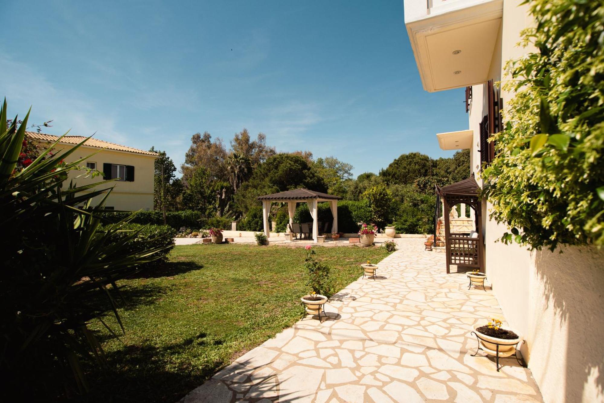 Angelique Apartments Άγιος Γεώργιος Εξωτερικό φωτογραφία